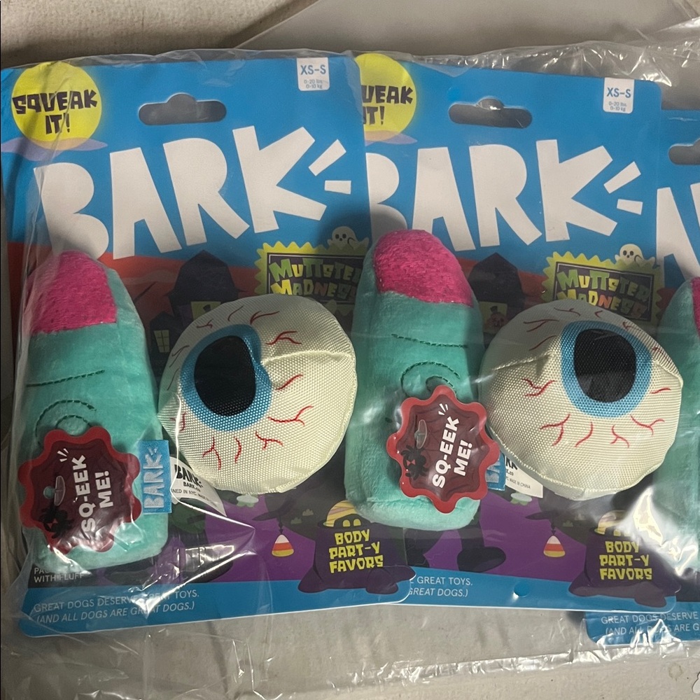 Bark Colorful Squeaky Eyeball Toys